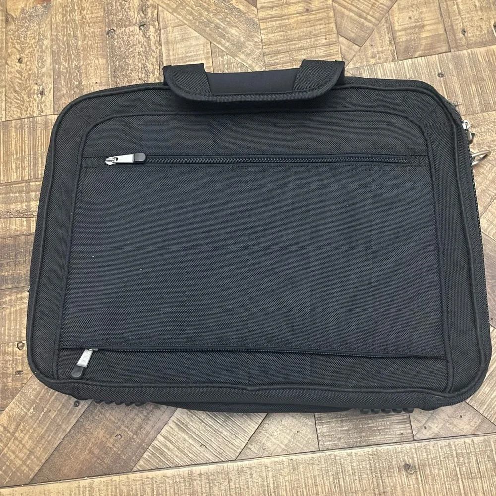 Dell professional laptop briefcase bag
